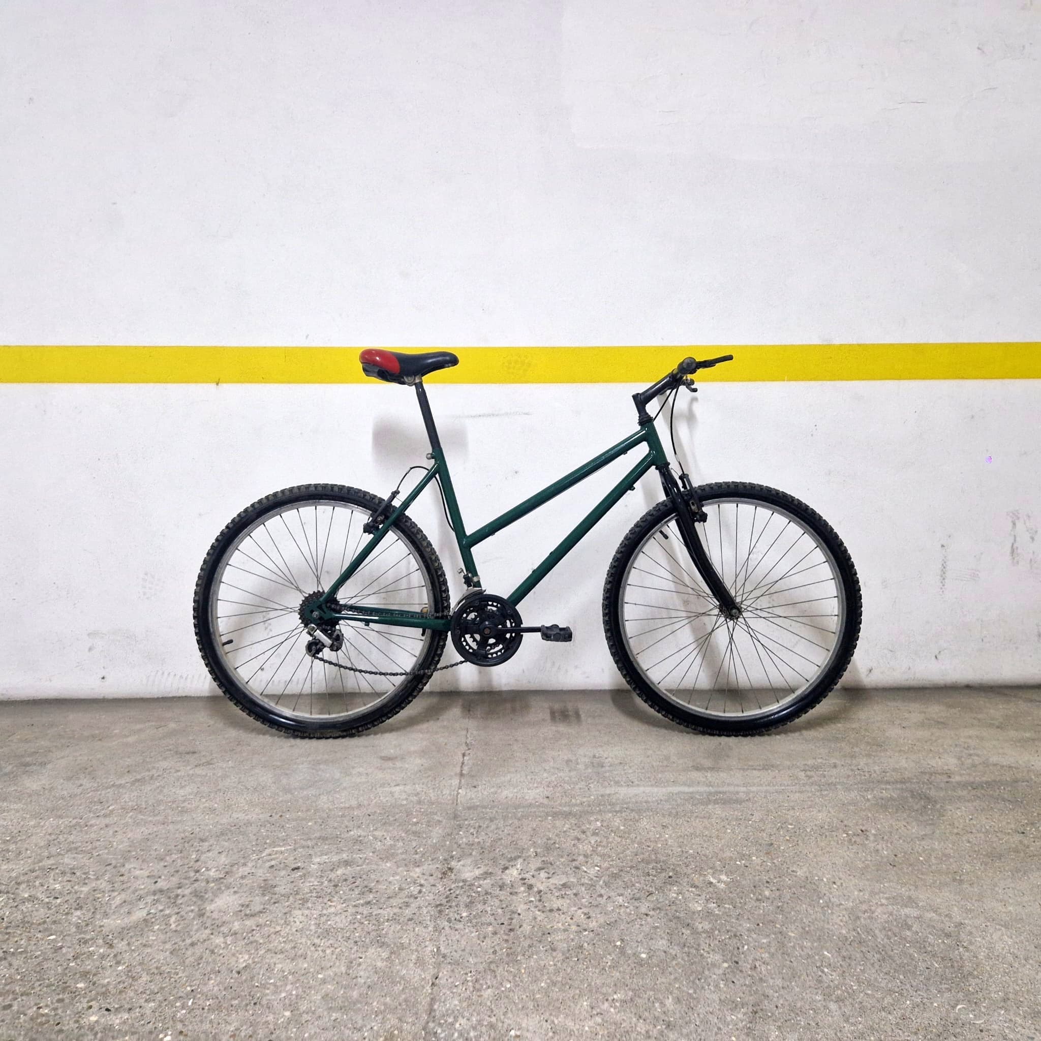 Pine Green